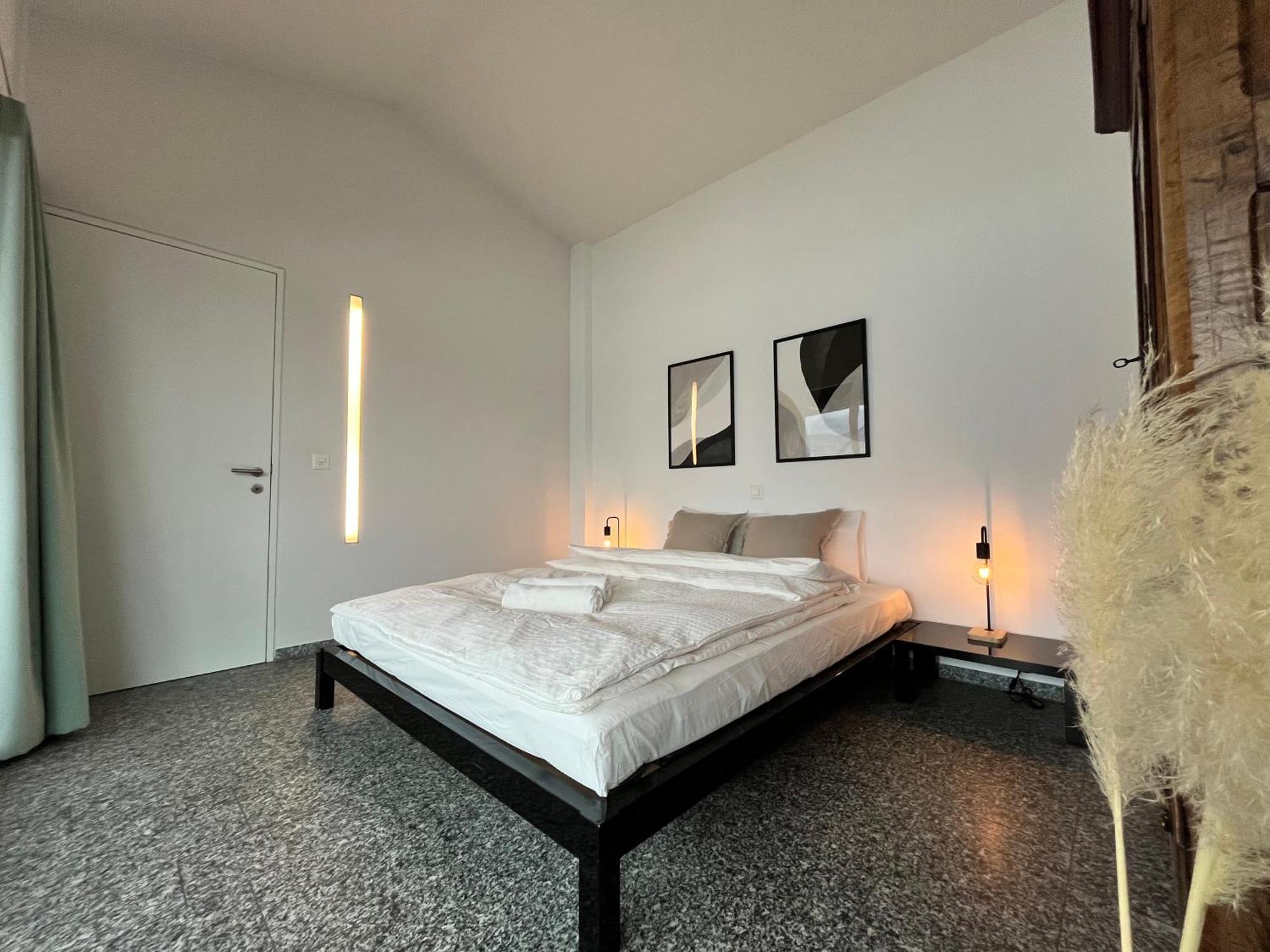 Wohnung Mit Grossartiger Seesicht Und Balkon Spiez Buitenkant foto