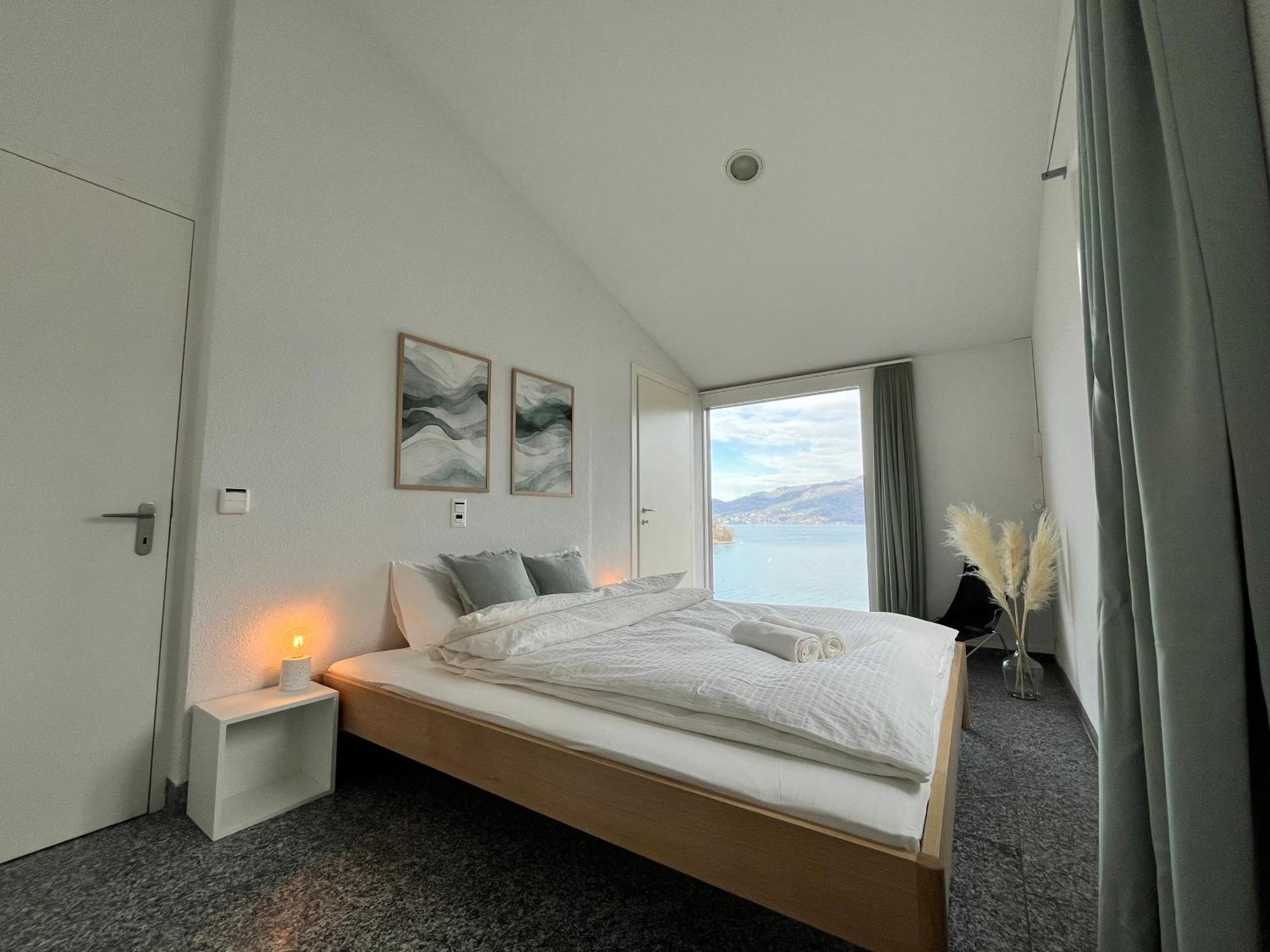 Wohnung Mit Grossartiger Seesicht Und Balkon Spiez Buitenkant foto