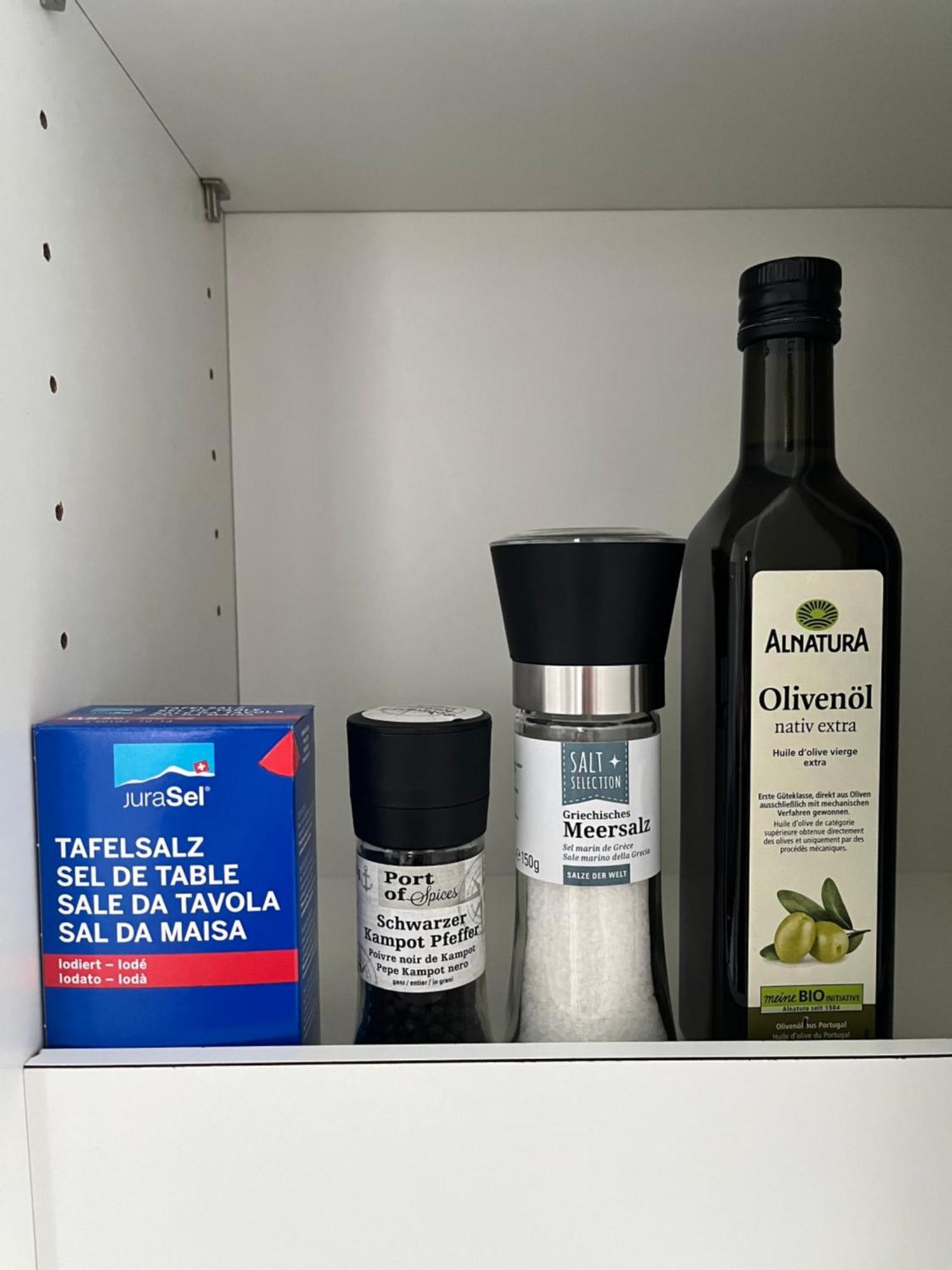 Wohnung Mit Grossartiger Seesicht Und Balkon Spiez Buitenkant foto